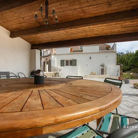 Holiday home Mas Saint Antoine *