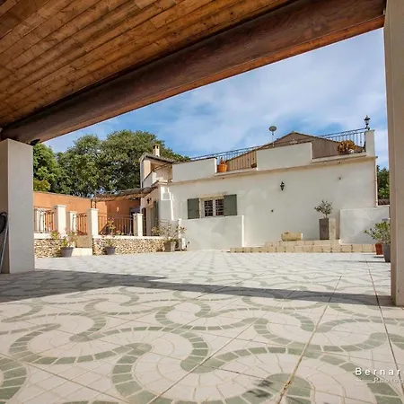 Mas Saint Antoine Holiday home Bourg-Saint-Andeol