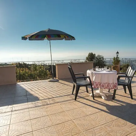 Mas Saint Antoine Holiday home Bourg-Saint-Andeol
