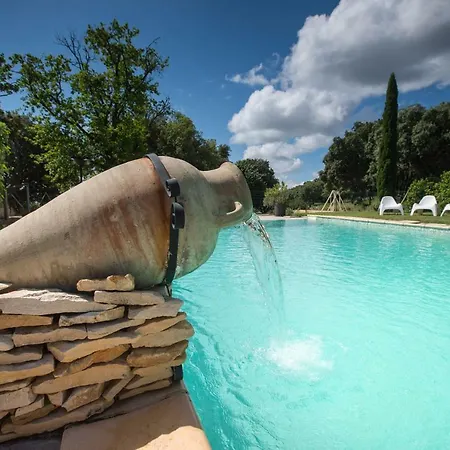 Holiday home Mas Saint Antoine *