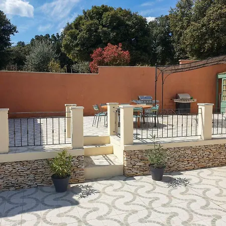 Mas Saint Antoine Holiday home *